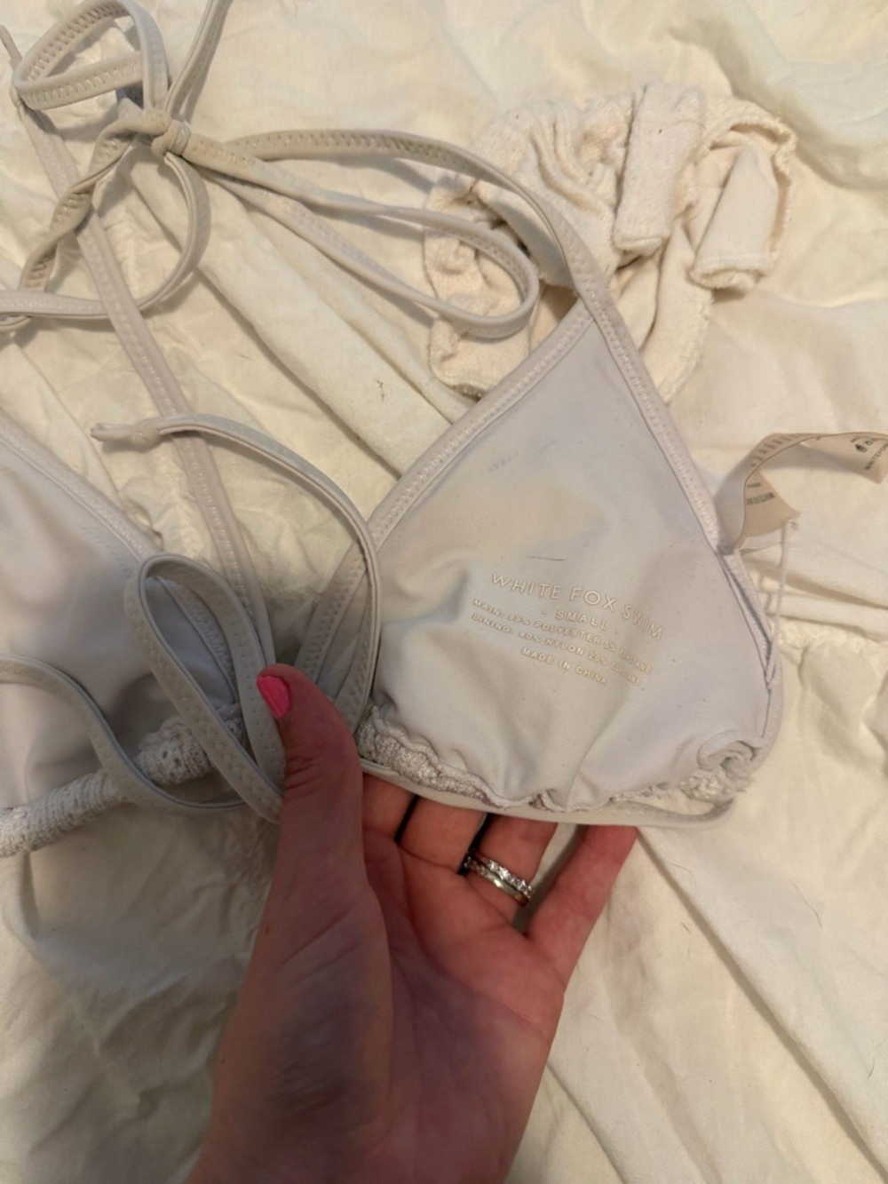 WHITE FOX BIKINI TOP - Picture 11 of 11